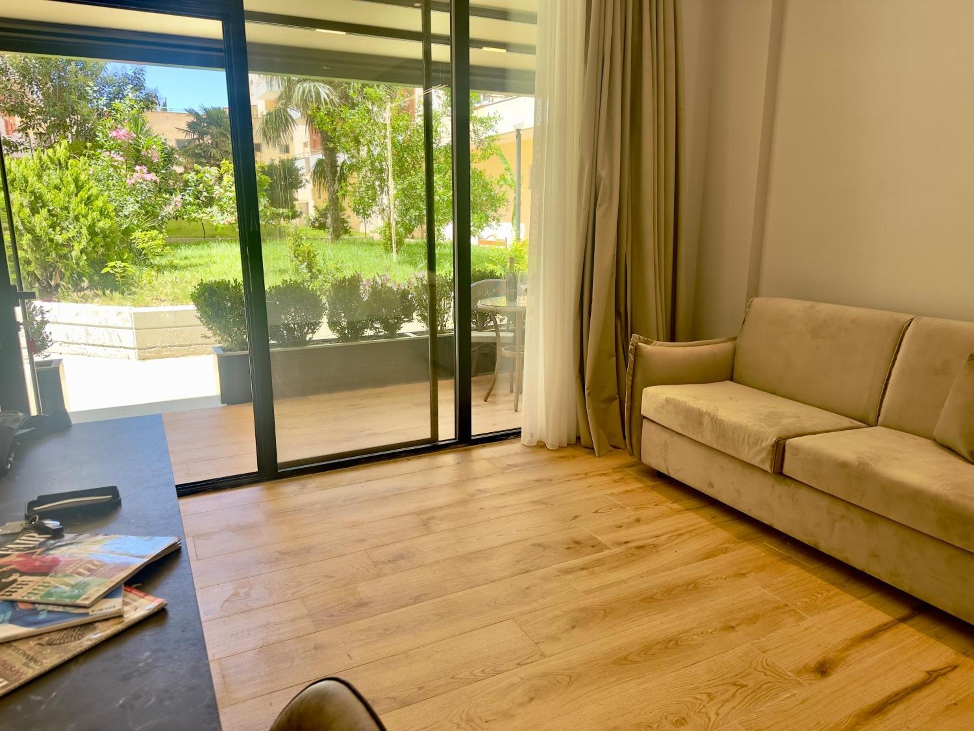 Elmar Comfort Vlorë Exterior foto